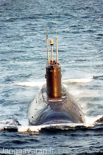 400px-Kilo_Submarine_DN-SC-96-00528