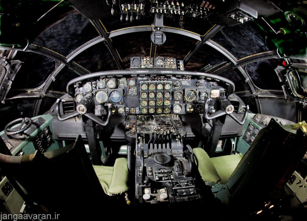 کابین B-36J