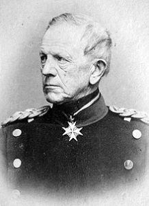 ژنرال فن مولتکه رییس ستاد ارتش پروس. او در نبرد ننزیب در کنار ارتش عثمانی بود 