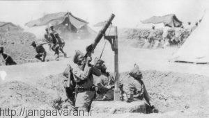 سرباز هندی در حال شلیک به هواپیماهای عثمانی در نبرد های بین النهرین