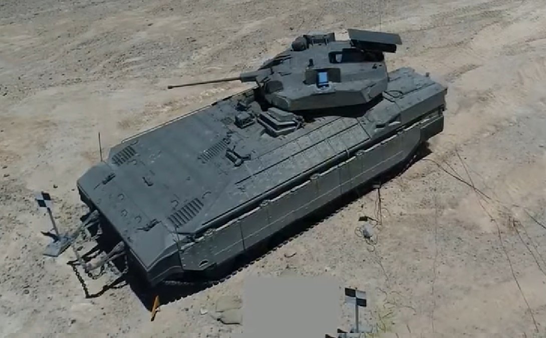 Twitter 上的 Defence Decode®："NAMER IFV with retractable Spike missile launcher. Its a tracked APC vehicle designed and developed by the Israeli Ordnance Corps. 🔸The latest variant NAMER is based on the Merkava