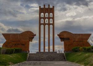 بنای یادبود نبرد سارداربارد در ارمنستان 