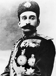 شاهزاده سالارالدوله برادر محمد علی شاه. او برای سال ها با شورش و یاغی گری مشکلات زیادی ایجاد کرد 